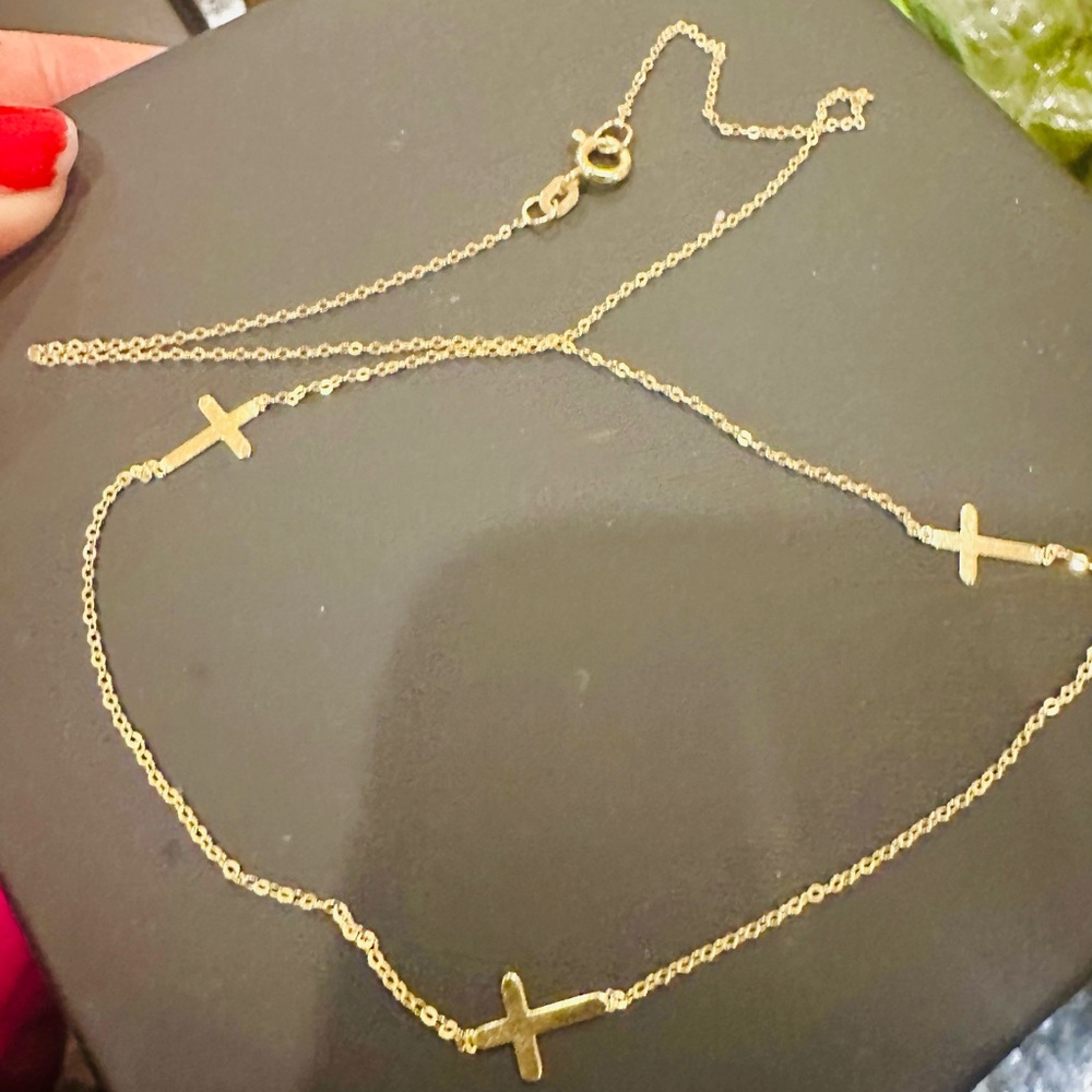 New 14K Solid Real Gold necklace like diamonds by the yard gold cross necklace - Picture 5 of 7